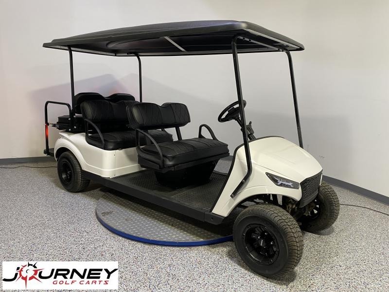 2020 EZ-GO TXT Golf Cart 2020 EZ-GO TXT Golf Cart