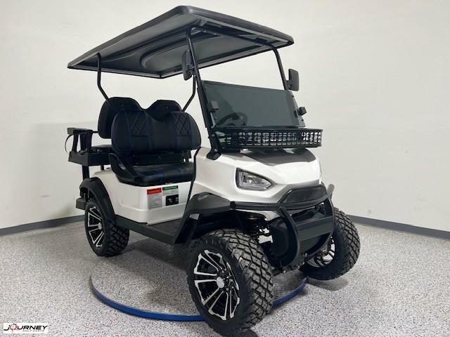 2023 Journey 72 Volt  Lithium Ion 4 Passenger Lifted Golf Cart 1703007374