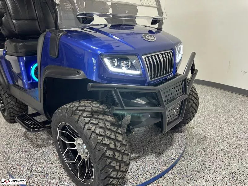 2025 Evolution D5 Maverick 2+2 Plus Portimao Blue Golf Cart