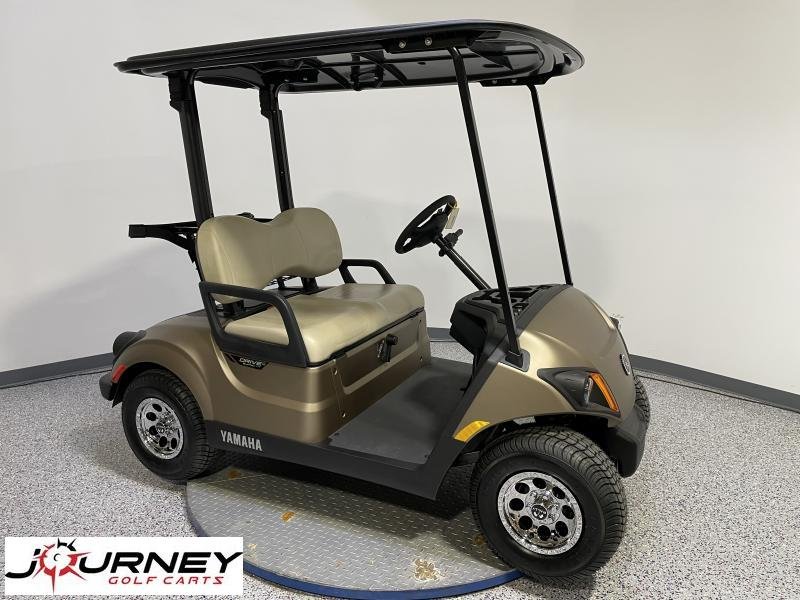2022 Yamaha 2022 Yamaha EFI IRS 2 Passenger Non Lifted Golf Cart 2022 Yamaha 2022 Yamaha EFI IRS 2 Passenger Non Lifted Golf Cart