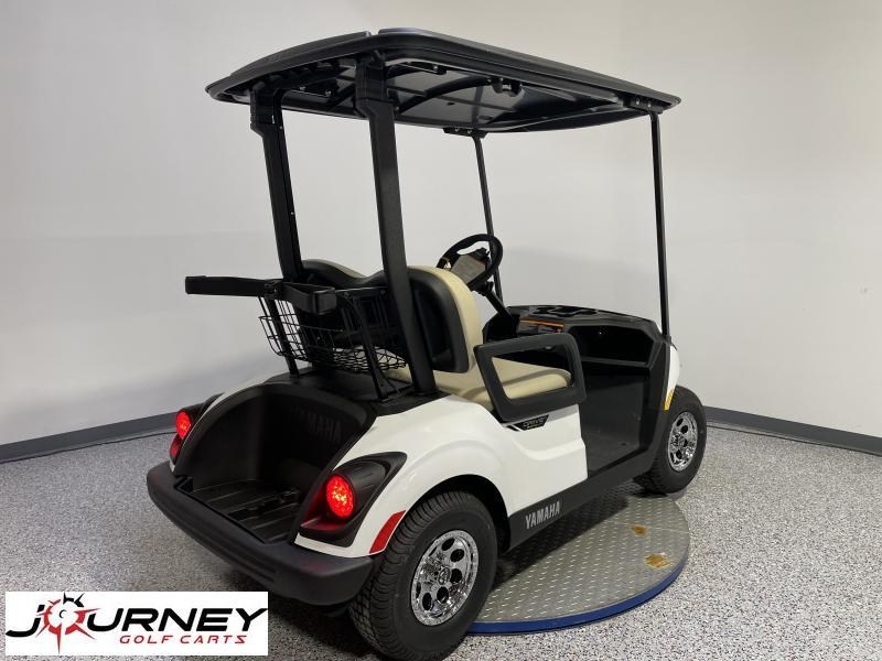 2023 Yamaha Golf Cars Yamaha Drive2 QuieTech EFI IRS Golf Cart Club