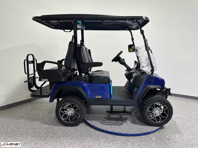 2025 Evolution D5 Maverick 2+2 Plus Portimao Blue Golf Cart