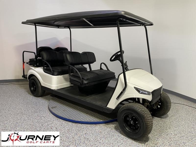 2020 EZ-GO TXT Golf Cart 2020 EZ-GO TXT Golf Cart