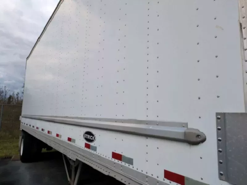 2013 Strick Dry Van Semi Trailers