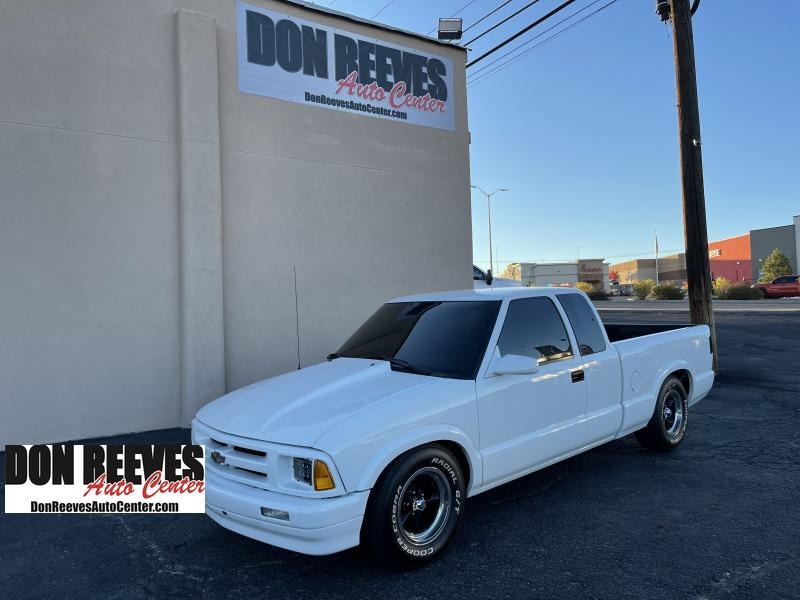 1996 Chevrolet S10 LS Ext. Cab Short Bed 2wd Truck 1996 Chevrolet S10 LS Ext. Cab Short Bed 2wd Truck