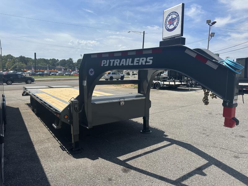 2025 PJ Trailers LX 25' Gooseneck Flatdeck Trailer