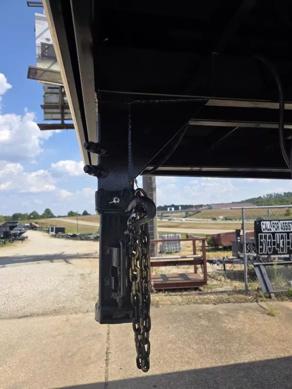 new Cargo (Enclosed) Trailers Discovery Trailers  for sale, in Farmington, MO Thumbnail 14