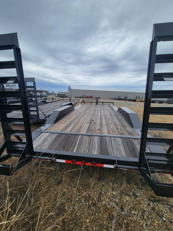 new Equipment / Flatbed Trailers Load Trail  for sale, in Farmington, MO Thumbnail 2