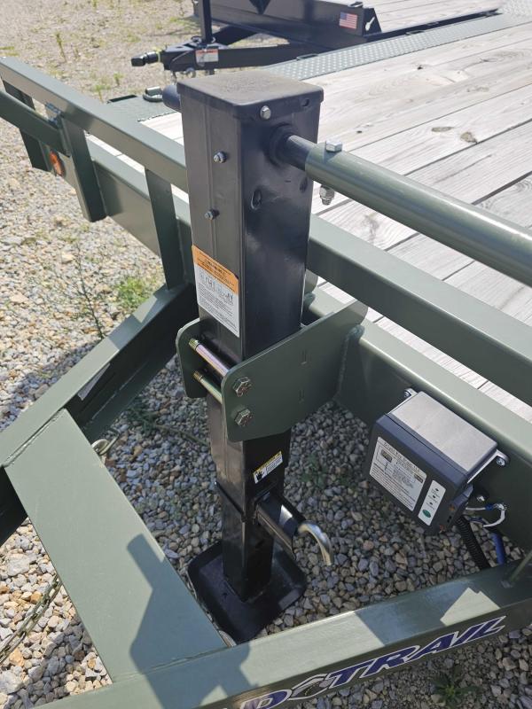 new Equipment / Flatbed Trailers Load Trail  for sale, in Farmington, MO Thumbnail 9