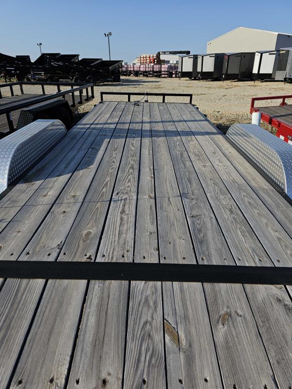 new Equipment / Flatbed Trailers Load Trail  for sale, in Farmington, MO Thumbnail 2