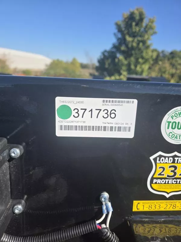 new Equipment / Flatbed Trailers Load Trail  for sale, in Farmington, MO Thumbnail 9