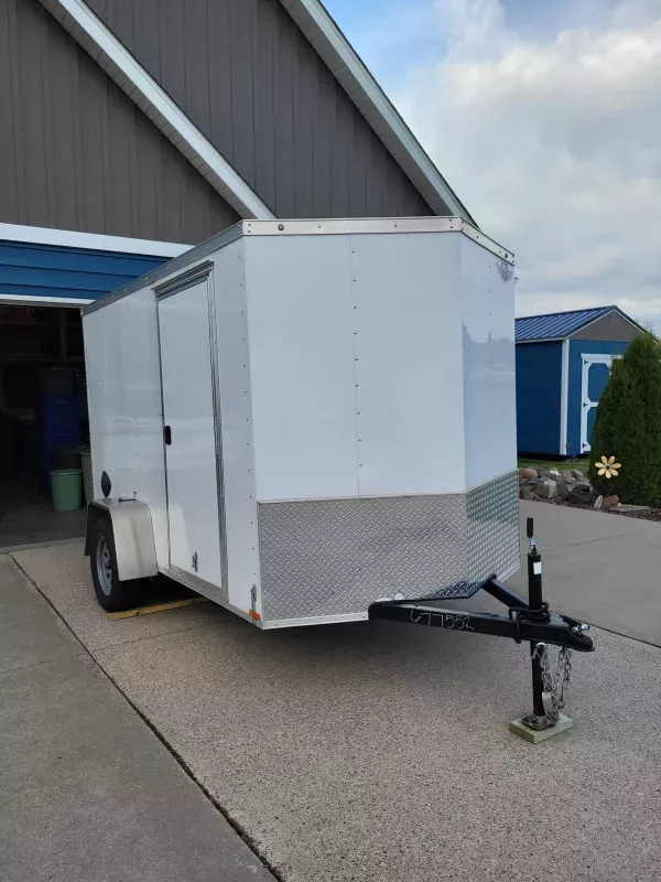 2025 6' X 10' MTI Enclosed Trailer