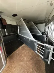 used Horse Trailers Logan Coach Trailers  for sale, in Pretty Prairie, KS Thumbnail 11