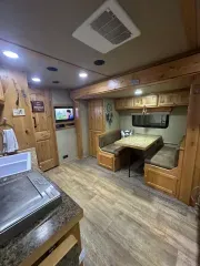 used Horse Trailers Logan Coach Trailers  for sale, in Pretty Prairie, KS Thumbnail 16