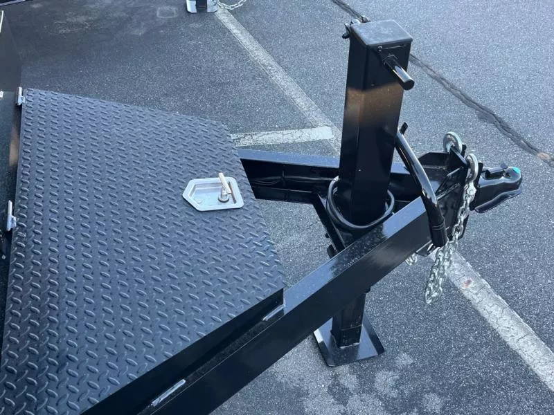 new Cargo (Enclosed) Trailers Hawke Trailers  for sale, in Asheville, NC Thumbnail 6