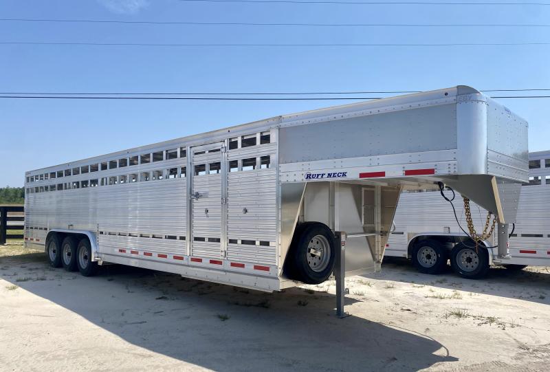 2022 EBY Livestock Trailer 2022 EBY Livestock Trailer