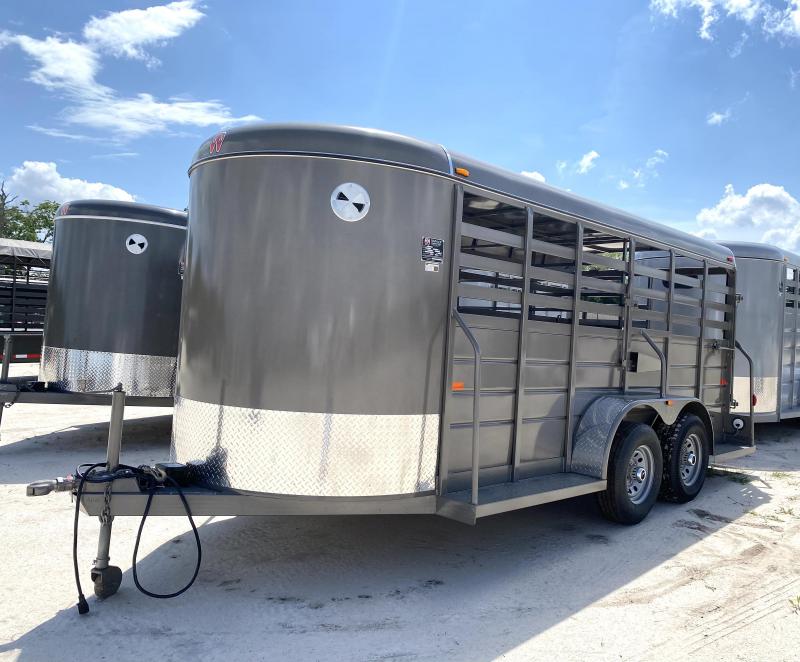 2021 W-W Livestock Trailer 2021 W-W Livestock Trailer