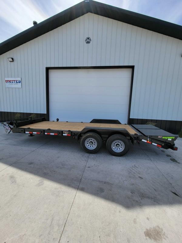 2022 Load Trail 83X 20 Tandem Axle Car Hauler 8" IBeam Nebraska