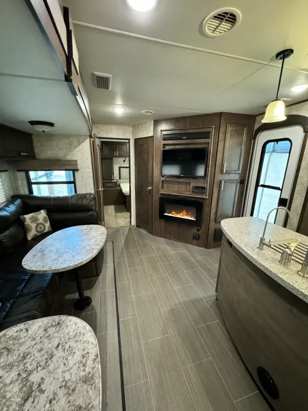 used Travel Trailers Highland Ridge RV Other for sale, in Pasco, WA Thumbnail 5