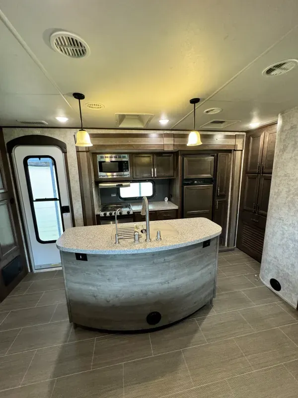 used Travel Trailers Highland Ridge RV Other for sale, in Pasco, WA Thumbnail 3