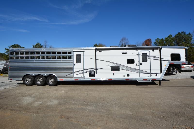 2023 Merhow Trailers 8013.5 Stock Combo 2023 Merhow Trailers 8013.5 Stock Combo
