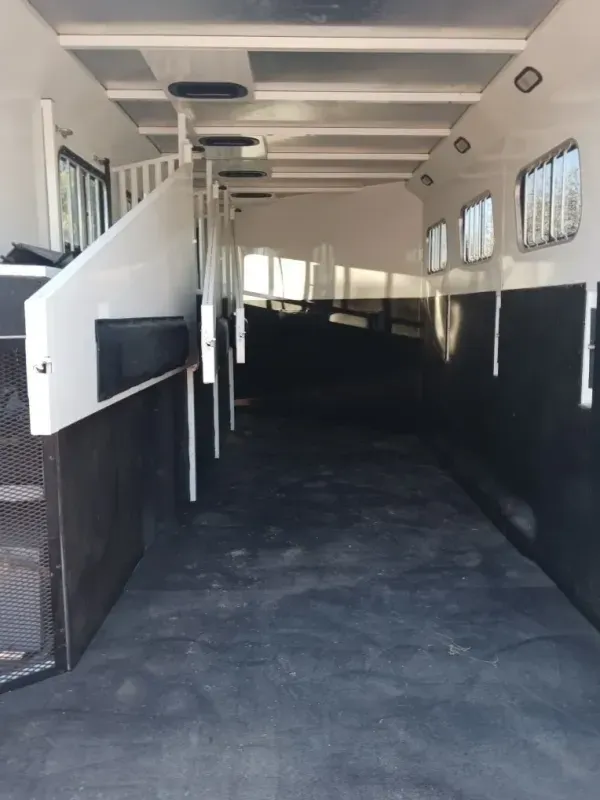 used Horse Trailers Trails West  for sale, in Camarillo, CA Thumbnail 5