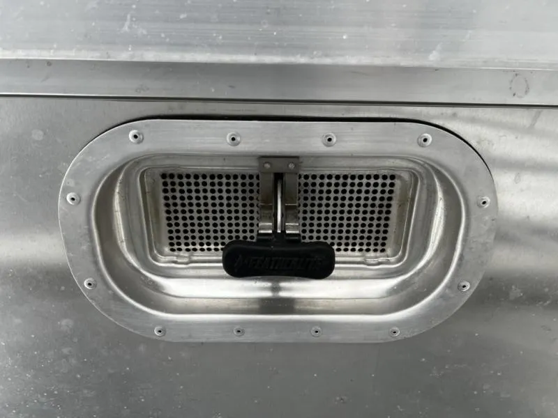 used Stock / Stock Combo Trailers Featherlite  for sale, in Ettrick, WI Thumbnail 16