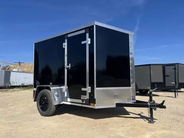 2026 Discovery 5 x 8 Rover ET Single Axle Enclosed Trailer