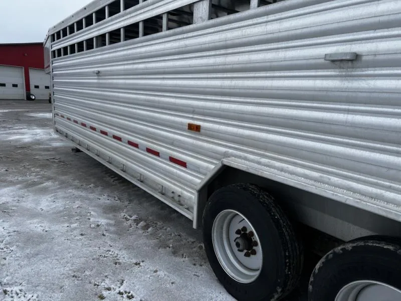 used Stock / Stock Combo Trailers Featherlite  for sale, in Ettrick, WI Thumbnail 6