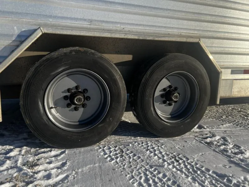 used Stock / Stock Combo Trailers Featherlite  for sale, in Ettrick, WI Thumbnail 5