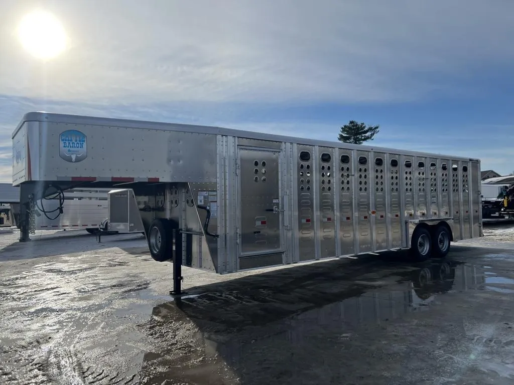 TURNPIKE LIVESTOCK TRAILER MAMMOTH ブリキ 2026 Merritt 28' Aluminum Punch Panel Gooseneck Livestock Trailer