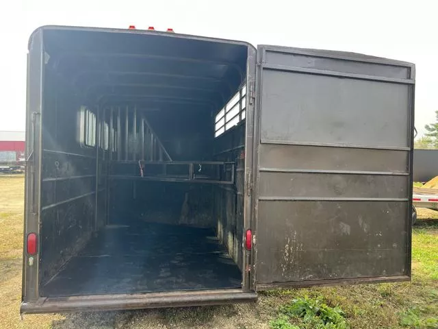 used Horse Trailers Calico  for sale, in Ettrick, WI Thumbnail 11