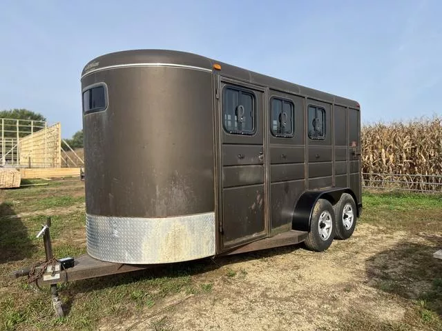 2012 Calico 3 Horse Slant Load Horse Trailer