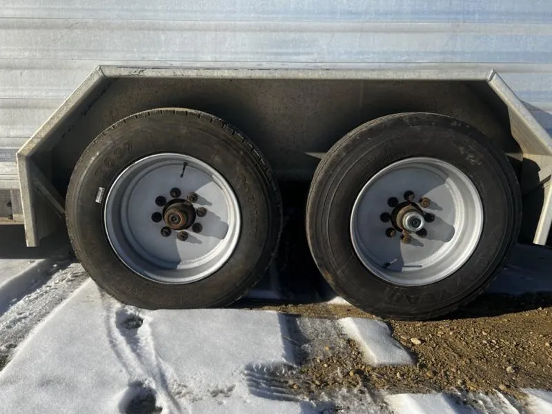used Stock / Stock Combo Trailers Featherlite  for sale, in Ettrick, WI Thumbnail 6