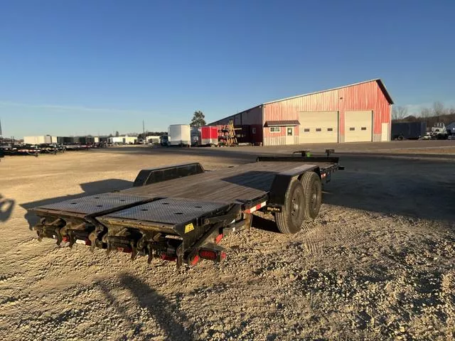used Equipment / Flatbed Trailers Big Tex Trailers  for sale, in Ettrick, WI Thumbnail 9