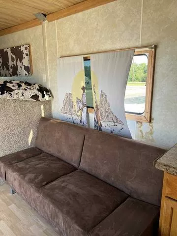 used Horse Trailers Adam  for sale, in Ettrick, WI Thumbnail 19