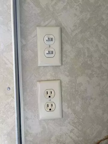 used Horse Trailers Adam  for sale, in Ettrick, WI Thumbnail 18