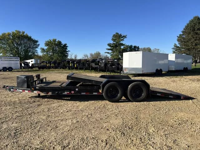 used Equipment / Flatbed Trailers PJ Trailers  for sale, in Ettrick, WI Thumbnail 10