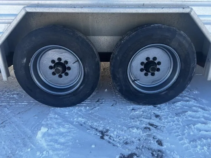 used Stock / Stock Combo Trailers Featherlite  for sale, in Ettrick, WI Thumbnail 4