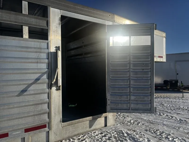 used Stock / Stock Combo Trailers Featherlite  for sale, in Ettrick, WI Thumbnail 10