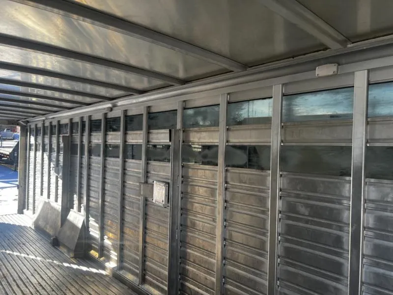 used Stock / Stock Combo Trailers Featherlite  for sale, in Ettrick, WI Thumbnail 15