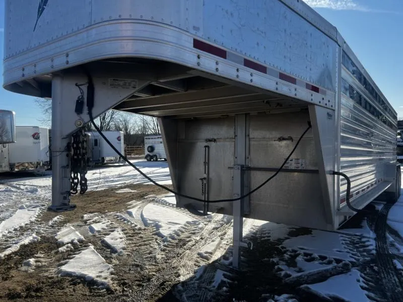 used Stock / Stock Combo Trailers Featherlite  for sale, in Ettrick, WI Thumbnail 3