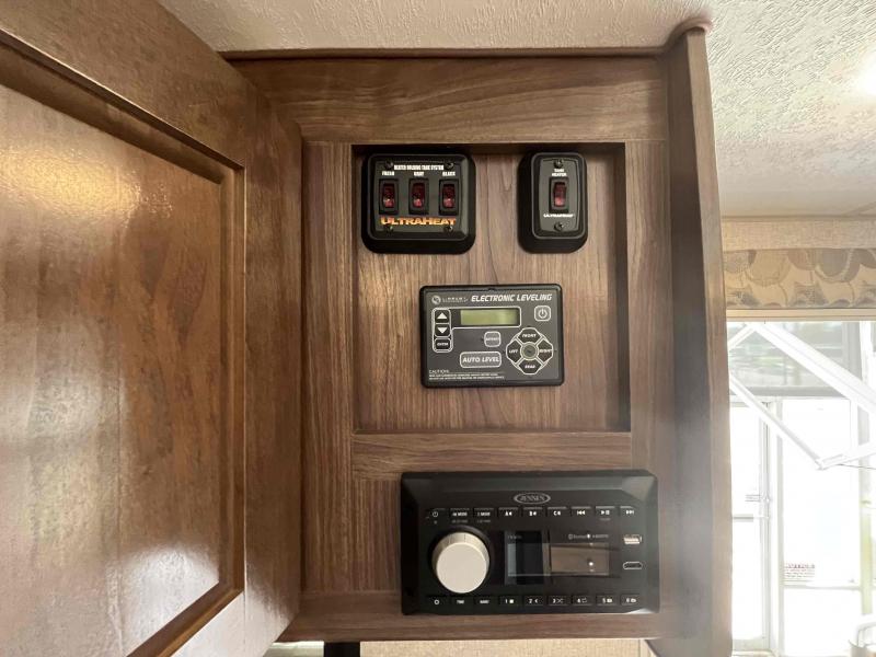 new Travel Trailers Northwood Manufacturing Arctic Fox North Fork for sale, in Springfield, MO Thumbnail 20