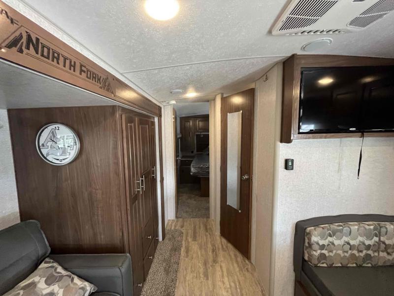 new Travel Trailers Northwood Manufacturing Arctic Fox North Fork for sale, in Springfield, MO Thumbnail 29