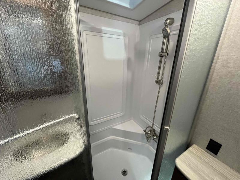 new Travel Trailers Northwood Manufacturing Arctic Fox North Fork for sale, in Springfield, MO Thumbnail 34