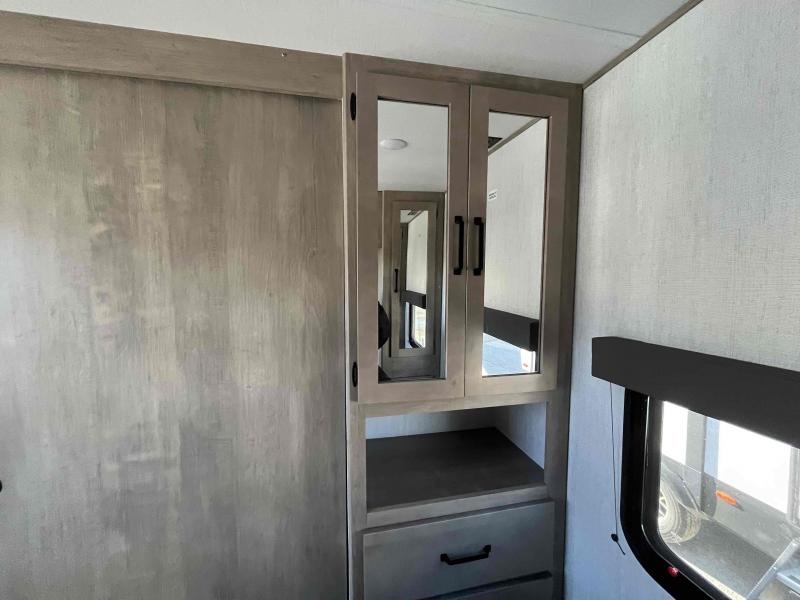 new Toy Haulers Grand Design RV Momentum MAV for sale, in Springfield, MO Thumbnail 34