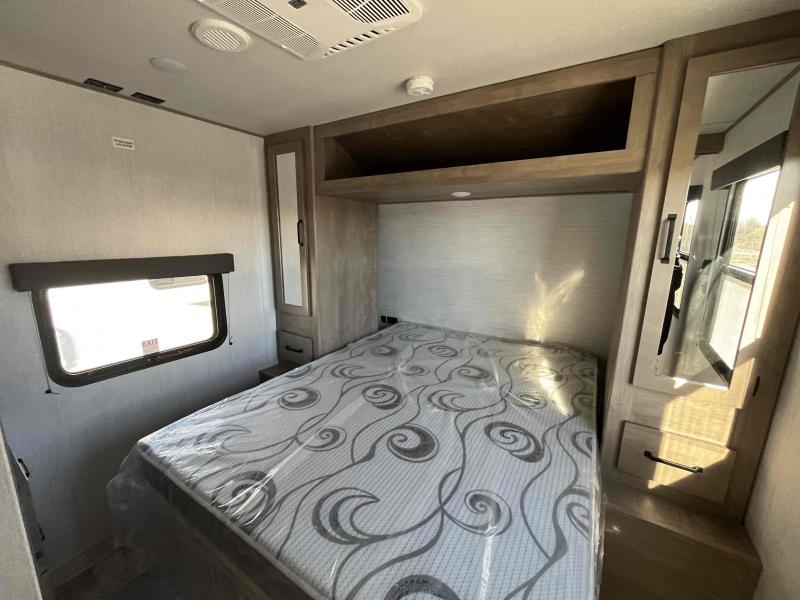 new Toy Haulers Grand Design RV Momentum MAV for sale, in Springfield, MO Thumbnail 36