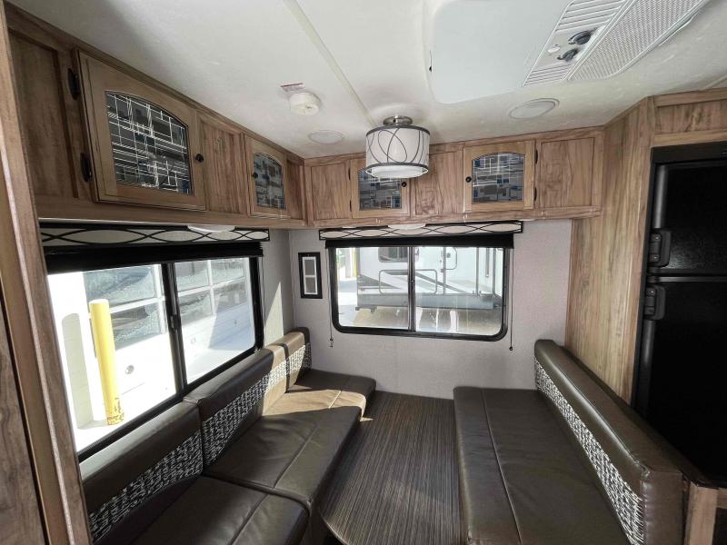 used Travel Trailers Coachmen Freedom Express Ultra Lite for sale, in Springfield, MO Thumbnail 13