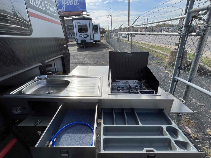 used Travel Trailers Black Series Black Series  for sale, in Springfield, MO Thumbnail 7