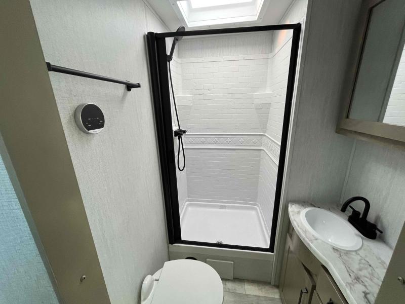 new Toy Haulers Grand Design RV Momentum MAV for sale, in Springfield, MO Thumbnail 29